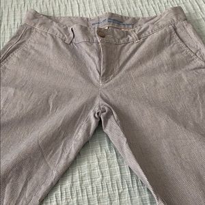 Girlfriend khakis by Gap size 6